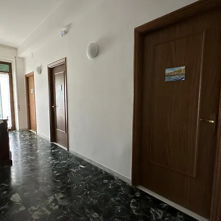 Le Terre Del Golfo Guest house